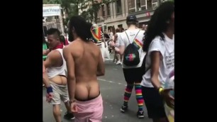 This Guy is really Walking with his Ass out in Public!!!