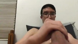 Asian Nerd Jerks off on Cam