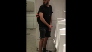 Spy Man he Masturbates in Public Toilette