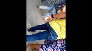 Homem Rabudo Na Estação De Queimados