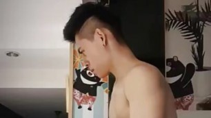Gay Chinese Mucsle Fuck Doggystyle Bareback Bottom
